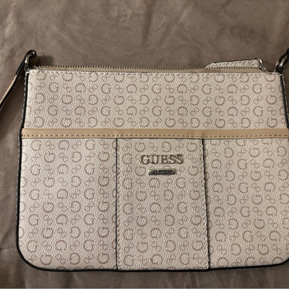 GUESS Logo Patterned Cream Crossbody Bag - Picture 3 of 14